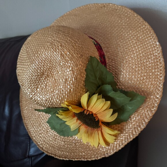 sunhatsally